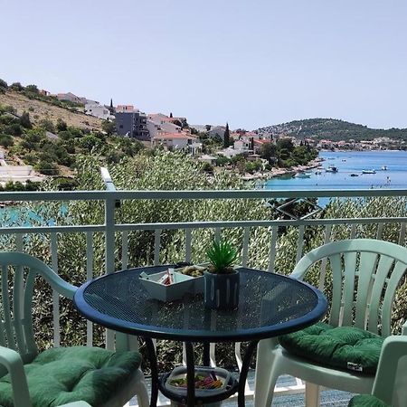 Rogoznica Seafront Apartment - Kalebova Luka Eksteriør billede