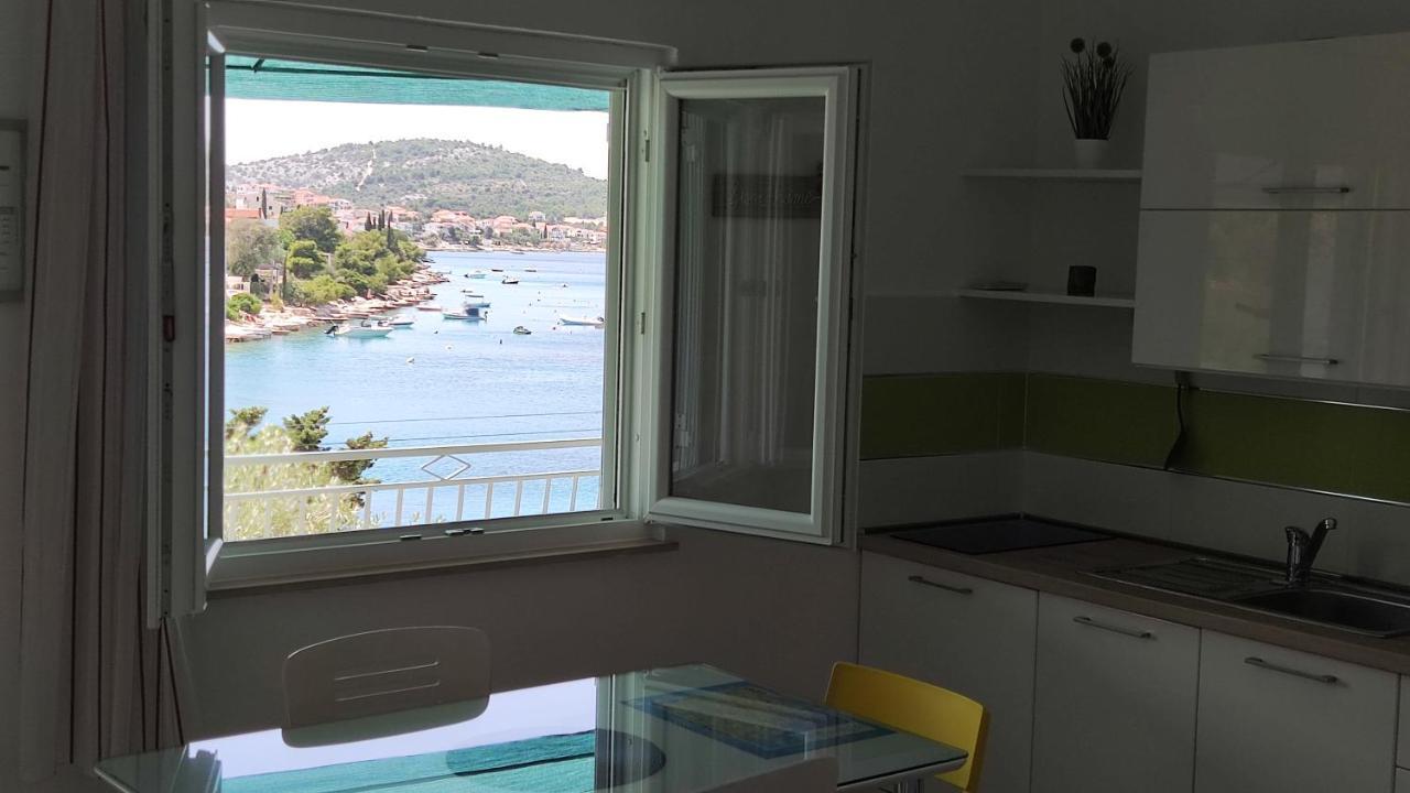 Rogoznica Seafront Apartment - Kalebova Luka Eksteriør billede
