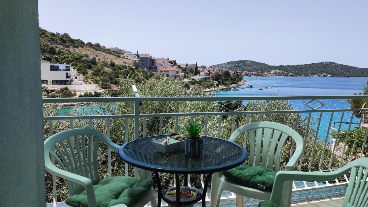 Rogoznica Seafront Apartment - Kalebova Luka Eksteriør billede